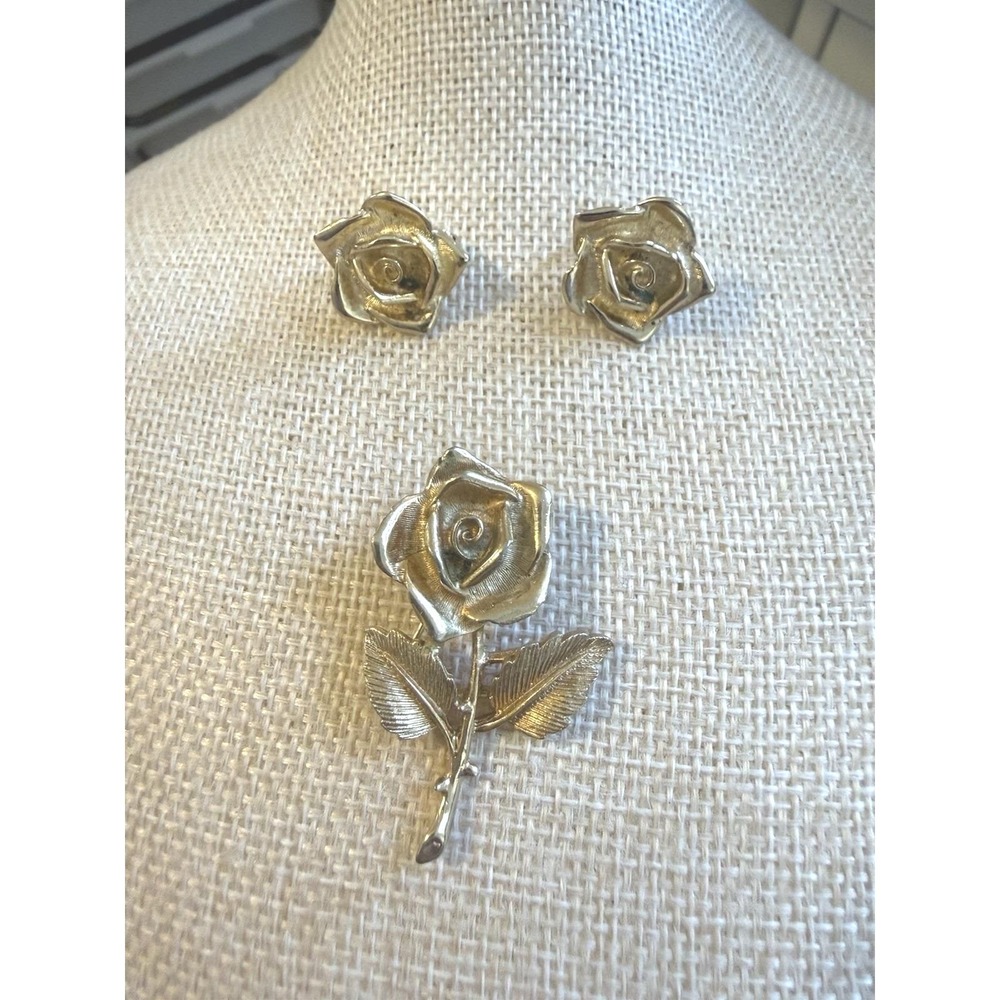 Vintage Gold Tone Rose Brooch and Clip On Earrings Set Floral Botanical Jewelry